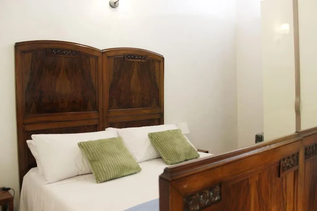 Easy Napoli Duomo Apartment Italy