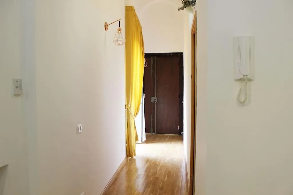 Easy Napoli Duomo Apartamento Itália